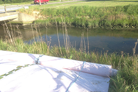 NoFloods - Preparation of dam on riverbank
